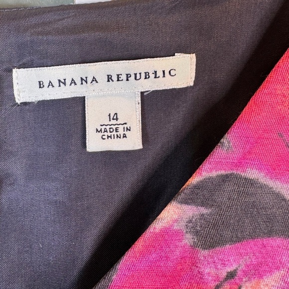 Banana Republic Watercolor Floral Sheath Dress 14 Linen Rayon Black Purple Zip - Picture 3 of 7